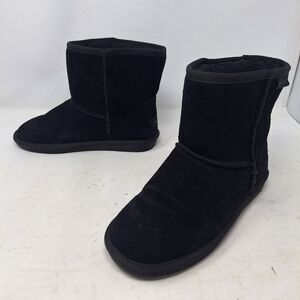 Minnetonka Black Suede Faux Fur Lined Ankle Shaft Winter Boots Minimalist Sz 8 M